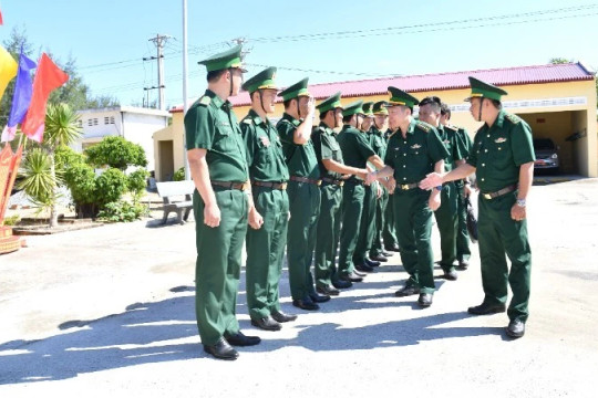 Kiểm tra toàn diện công tác biên phòng tại các Đồn Biên phòng tuyến biển Đắk Lắk