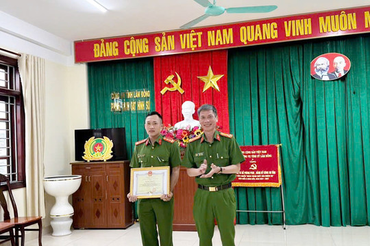 Thầm lặng giữa cuộc chiến chống cái ác