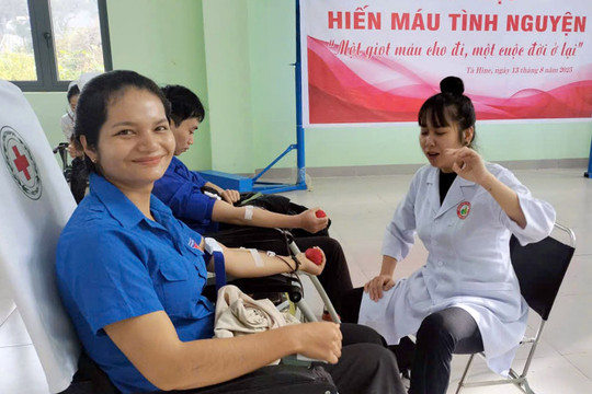 Người dân vùng sâu Tà Hine tình nguyện hiến 166 đơn vị máu