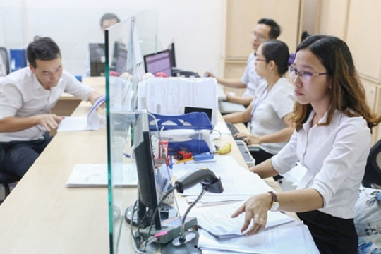 Dự tuyển viên chức hạng III có được dùng bằng thạc sĩ?
