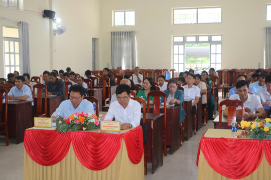 Cử tri gửi gắm nhiều tâm tư, nguyện vọng đến Tổ Đại biểu HĐND tỉnh Lâm Đồng