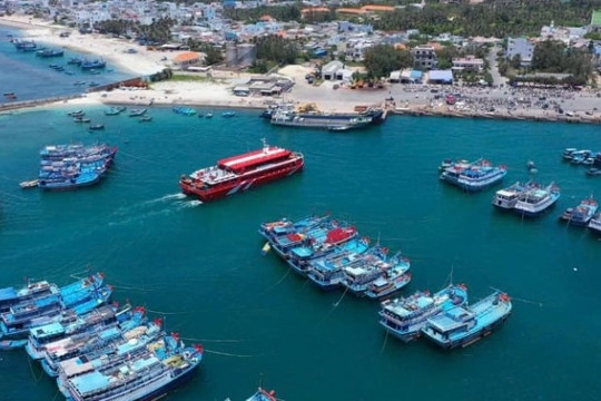 Đặc khu Phú Quý đón 1.000 khách du lịch/ngày