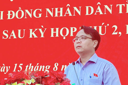 Phó Bí thư Tỉnh ủy Lâm Đồng Đặng Hồng Sỹ tiếp xúc cử tri tại phường La Gi và xã Tân Hải