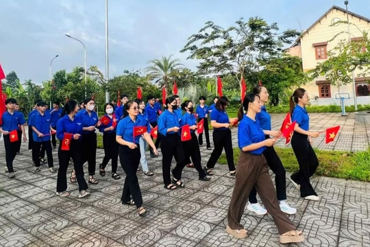 Tuổi trẻ Lâm Đồng sôi nổi hưởng ứng hành trình “Cùng Việt Nam tiến bước”