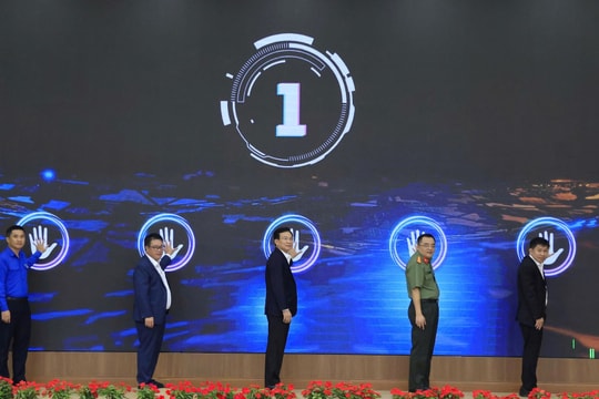 “Xóa mù kỹ năng số”