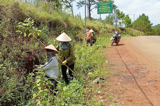 Ngày mới ở bản Đắk Lép