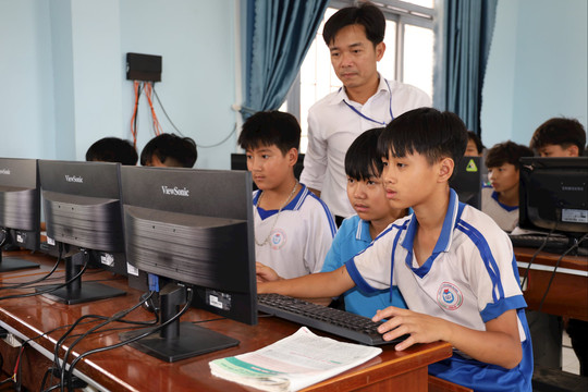 Ước mơ nảy mầm nơi đại ngàn