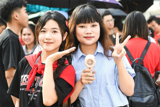 Dự báo thời tiết 21/8: Hà Nội nắng gián đoạn, đề phòng mưa dông và gió giật mạnh