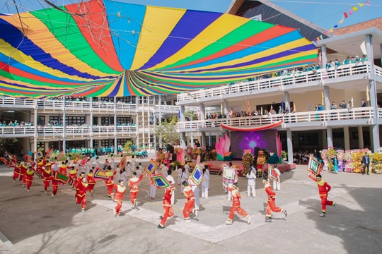 Tháo cơ chế “xin - cho”, tạo điều kiện cho trường tư thục phát triển