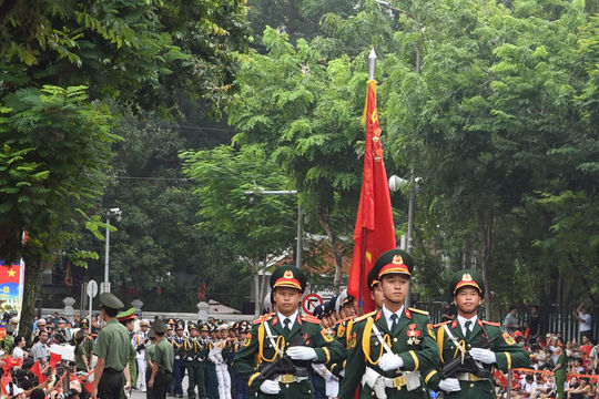 Lực lượng diễu binh, diễu hành cơ động về khu vực quanh Quảng trường Ba Đình, sẵn sàng tổng hợp luyện