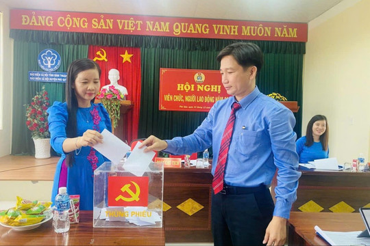 10 năm bám đảo, gieo niềm tin giữa biển khơi