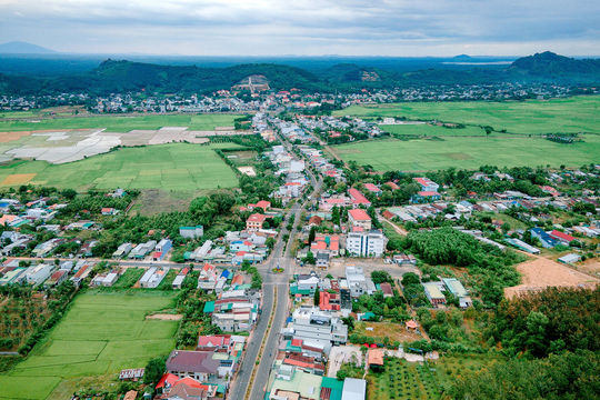 Tánh Linh - nơi có thiên nhiên tươi đẹp, con người nghĩa tình