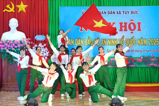 Vui, khỏe nhờ thể thao dân vũ