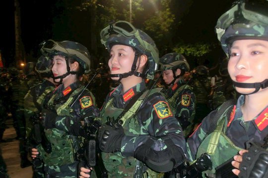 Những “bông hồng thép” của Lâm Đồng ở A80