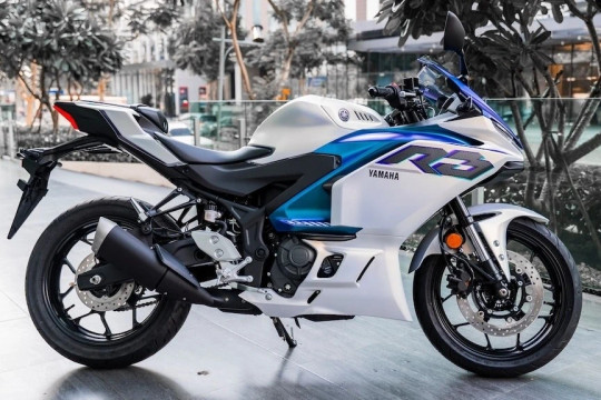 Yamaha ra mắt YZF-R3 2025: Giá 132 triệu đồng, xứng đáng danh xưng “vua côn tay”