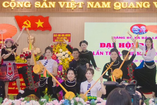Các thế hệ cùng giữ gìn văn hóa quê hương