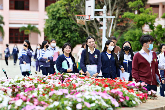 Dạy học 2 buổi/ngày, giảm tình trạng học thêm, dạy thêm không đúng quy định