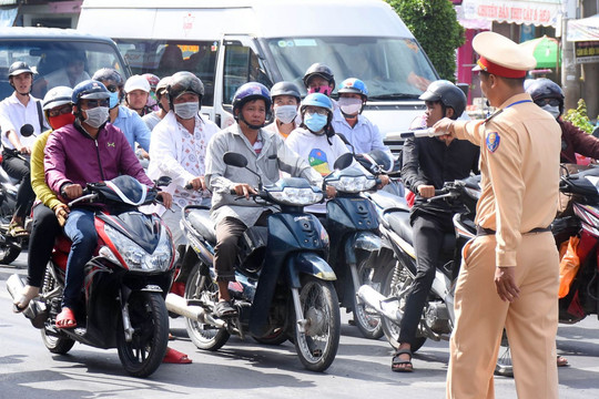 Bãi bỏ một số điều khoản Nghị định 100 về xử phạt giao thông theo đề xuất mới