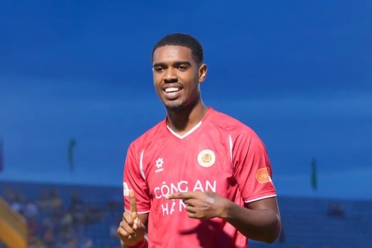 Alan lập hattrick, Công an Hà Nội "nhuộm đỏ" Derby Thủ đô