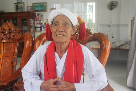 Sư cả Thường Xuân Hữu - “Nhịp cầu” gắn kết đồng bào Chăm Bàlamôn