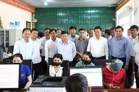 Ðoàn kết, đồng lòng đưa Lâm Ðồng vươn tới tương lai