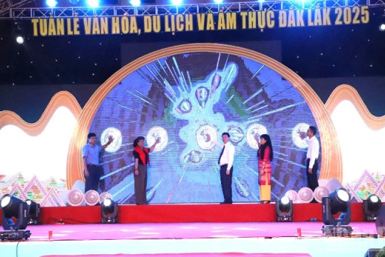 Khai mạc Tuần lễ văn hóa, du lịch và ẩm thực Đắk Lắk 2025