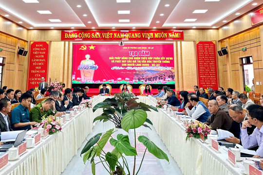 Xây dựng con người Lang Biang - Đà Lạt “Hiền hòa - Thanh lịch - Mến khách - Nghĩa tình”