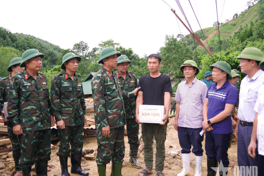 LLVT Quân khu 4 dồn sức ứng phó mưa bão