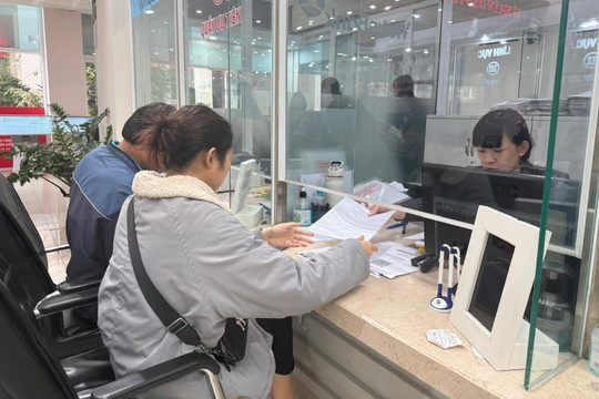 Trung tâm Phục vụ hành chính công tỉnh: “Chuyển mình” sau sáp nhập