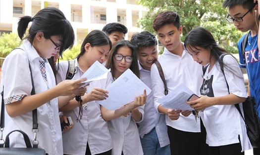 Công văn 1888: Hướng dẫn mới về chế độ miễn giảm học phí và các chế độ chính sách khác tại TPHCM