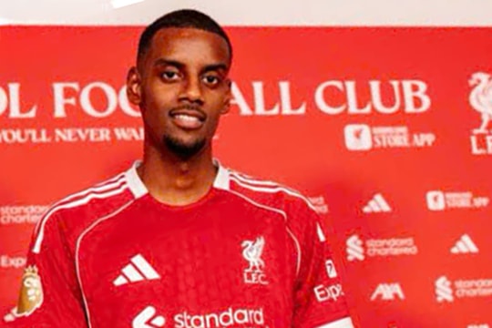 Isak đến Liverpool: Thành công hay thất bại?