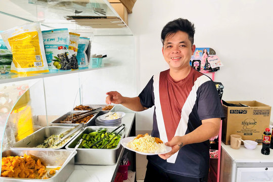 Quán chay 0 đồng - nơi gặp gỡ yêu thương