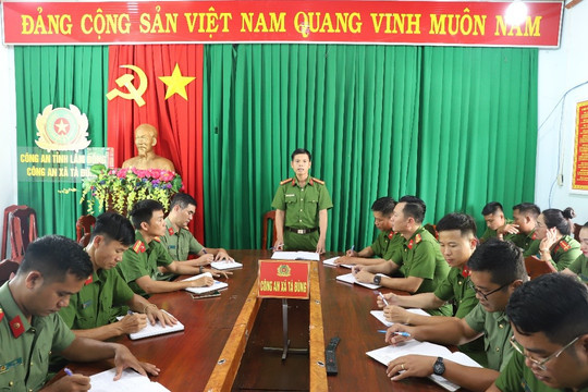 Đề xuất quy định về cung cấp thông tin cho báo chí của Dubai88bet Mã Giới Thiệu DubaiPalace Tặng 100K cấp xã