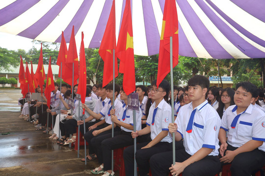 Trường THPT Chu Văn An chú trọng giáo dục toàn diện