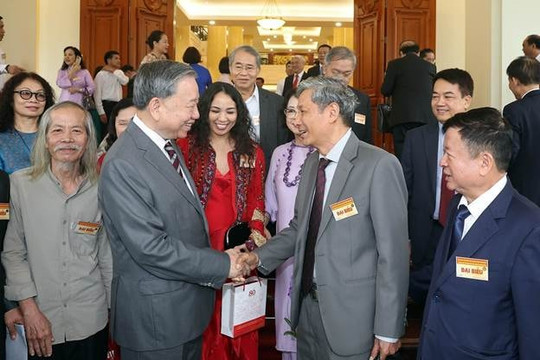 Chỉ dẫn của Chủ tịch Hồ Chí Minh về phát huy trí tuệ của nhân dân và việc vận dụng trong bối cảnh đất nước bước vào kỷ nguyên mới