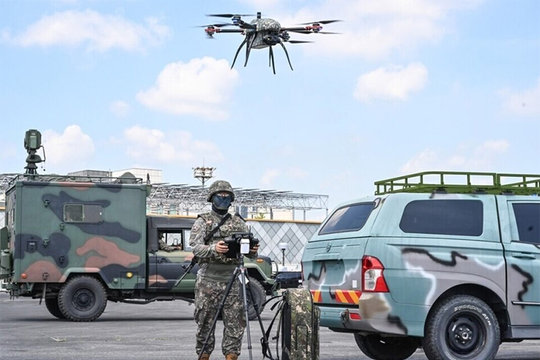 Quân sự thế giới hôm nay (5-9): Hàn Quốc khởi động chương trình “500.000 chiến binh UAV”