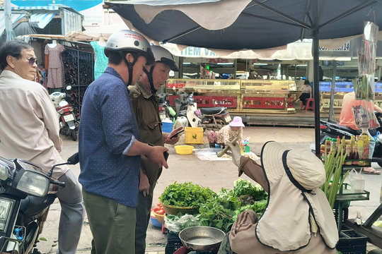 Nỗi lo trộm cắp, ăn xin ở chợ Phan Thiết