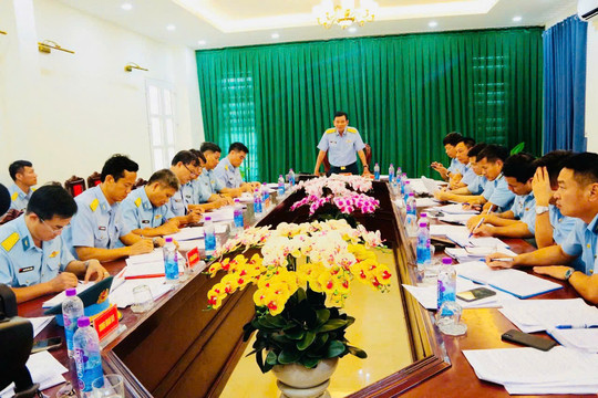 Chính ủy Quân chủng PK-KQ kiểm tra tại Trung đoàn 920 và Trung đoàn 915