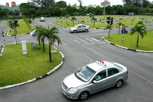 Chương trình khung đào tạo lái xe ôtô (mới nhất) từ ngày 01/9/2025