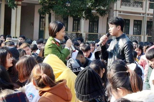 Đề xuất Công an xã giám sát người chưa thành niên tiếp xúc người có nguy cơ dẫn đến phạm tội mới