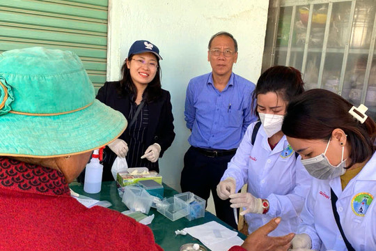 Toàn dân chung tay đẩy lùi dịch bệnh