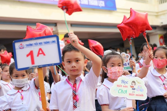 Miễn toàn bộ học phí: Quyết sách đúng đắn vì tương lai đất nước
