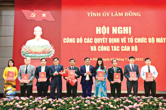 Chủ động, kịp thời, liên tục trong công tác cán bộ