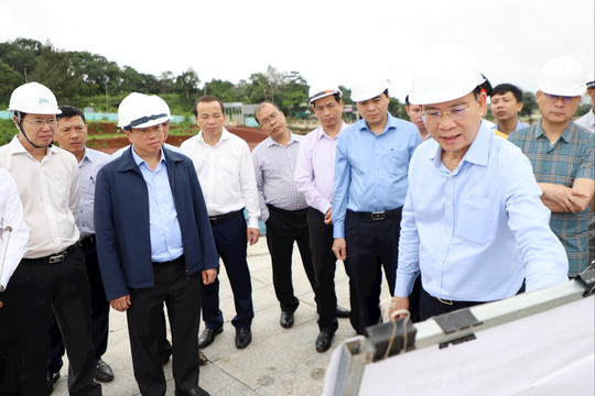 Khơi thông các dòng vốn để đạt mục tiêu tăng trưởng trên 8%