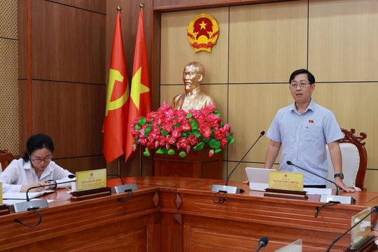 Phó Trưởng Đoàn ĐBQH tỉnh Lâm Đồng Nguyễn Hữu Thông chủ trì tiếp công dân định kỳ tháng 9/2025