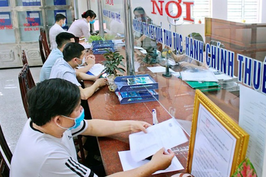 Hợp nhất công ty, đăng ký lại người phụ thuộc thế nào?