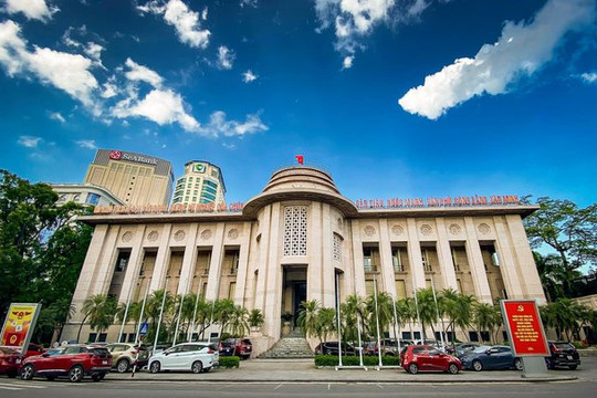 Yêu cầu đẩy nhanh tăng vốn điều lệ của các ngân hàng thương mại nhà nước