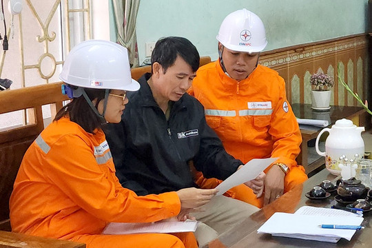 Cần có cảnh báo sớm tới gia đình có tiêu thụ điện tăng cao bất thường