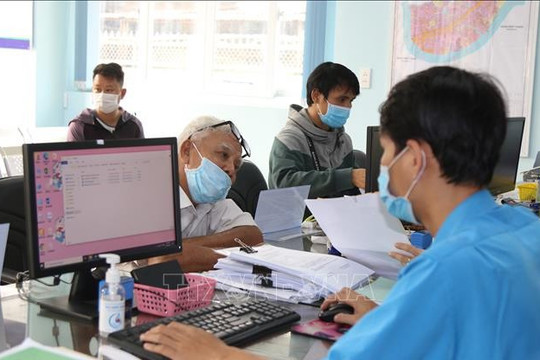 Chế độ với người không chuyên trách tiếp tục làm việc tại cấp xã mới