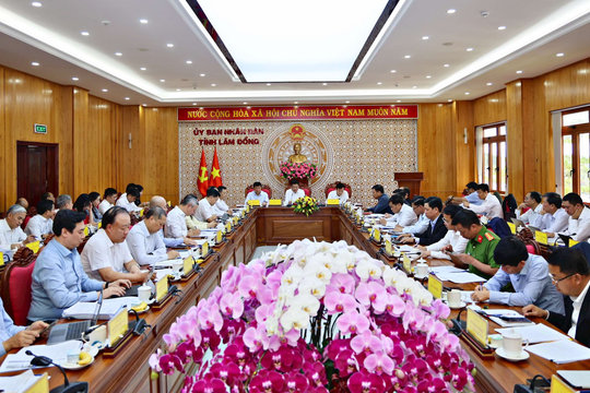 Lâm Đồng cần quy hoạch đồng bộ trung tâm công nghiệp và hạ tầng